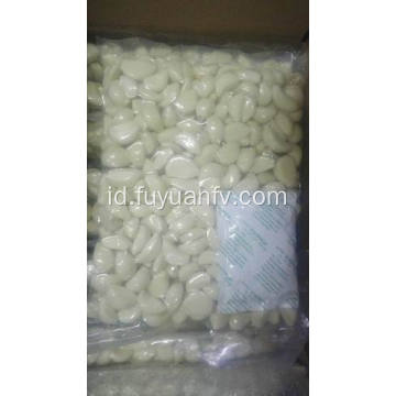 Bawang Putih Peeled segar di Jinxiang